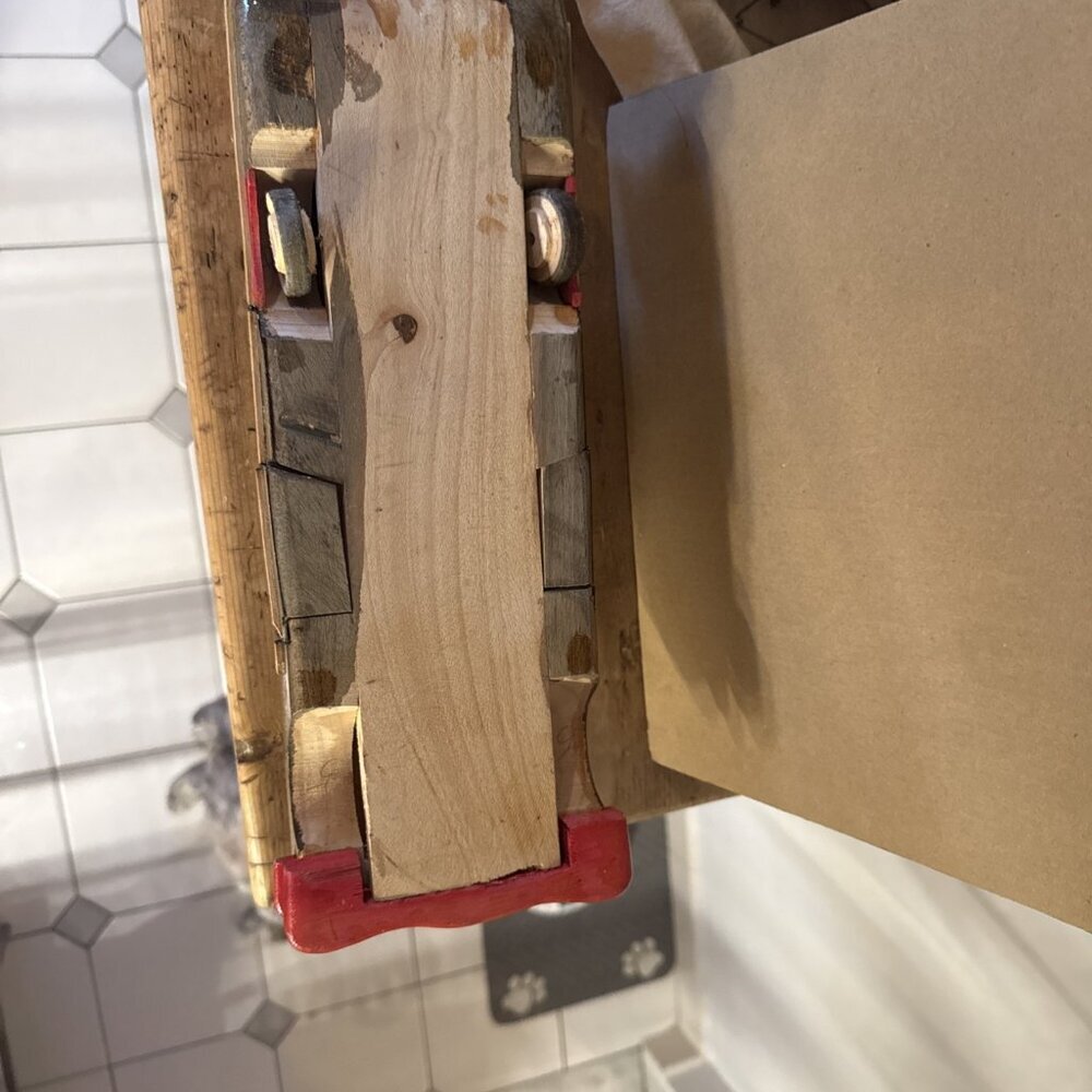 Vintage Wooden Handmade Classic Car Model Cadillac - Picture 14 of 16
